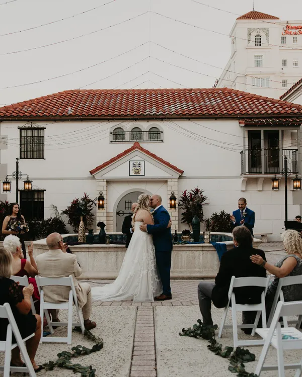 Wedding ceremony in the Spanish-style courtyard of the Bishop Museum in Bradenton
